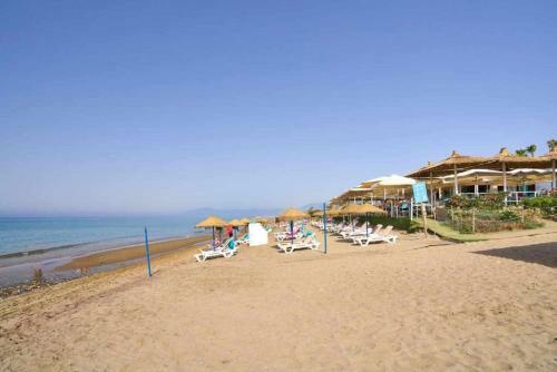 Apartamento Lovely Home Golondrinas - 1� L�nea De Playa - Urb Privada