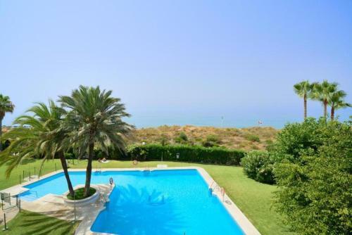 Apartamento Lovely Home Golondrinas - 1� L�nea De Playa - Urb Privada