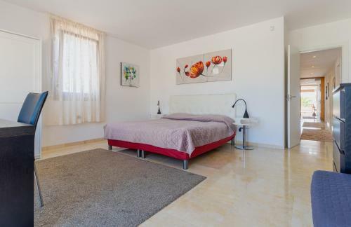 Apartamento Large Penthouse Near Beach