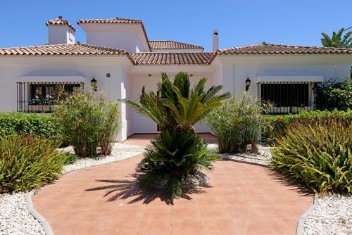 Villa El Cafetal De Veronica
