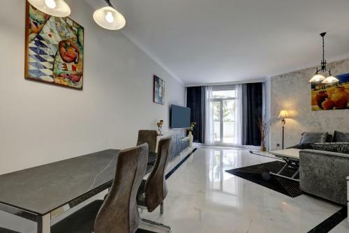 A Beautiful Apartment In Marbella