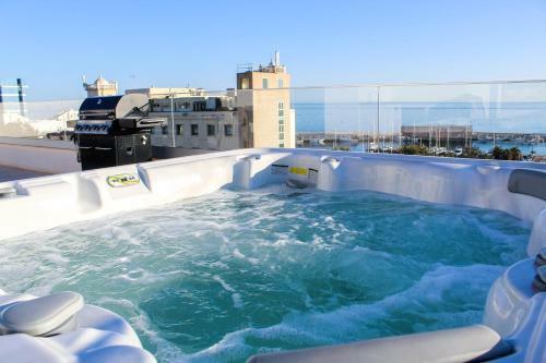 Aqua Apartments Bellamar, Marbella