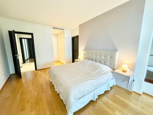 Modern Villa In Gated Complex Sierra Blanca Marbella