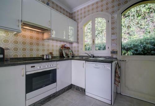 Exclusive Villa In Marbella Town