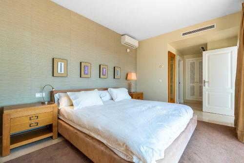 Apartamento Penthouse Tortuga De Marbella
