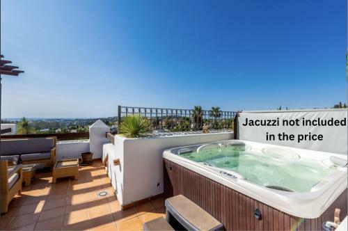 Apartamento Penthouse Tortuga De Marbella