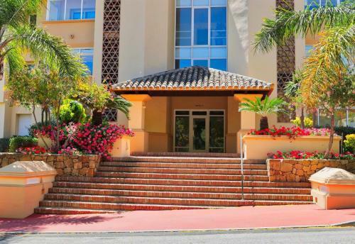Fabulous Apartment In Elviria Hills