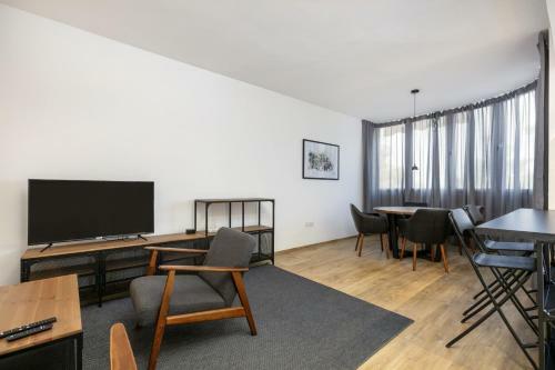 Marbella Real - 2 Bedroom Apartment