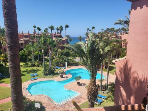 Apartamento Lovely Penthouse On The Beach, Amazing Views