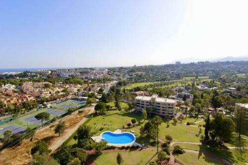 Apartamento Torres De Aloha 2 Bdr Puerto Banus
