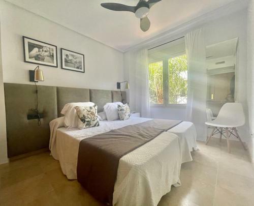 Tranquilo Apartamento Con Piscina En Dunas Marbella