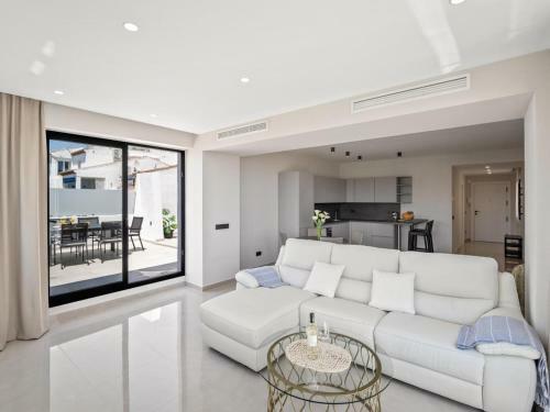Apartamento �tico Con Vistas Al Mar