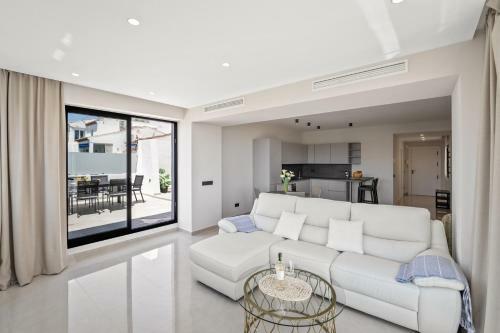 Apartamento �tico Con Vistas Al Mar