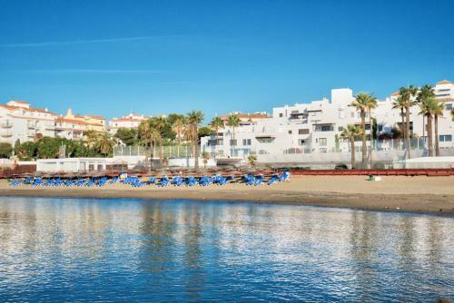 Apartamento Playas Del Duque, Puerto Banus, Golf .playa Y Compras