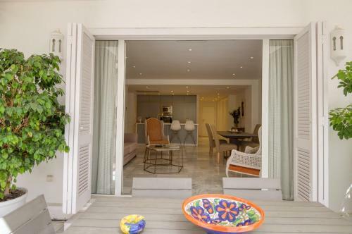 Apartamento Playas Del Duque, Puerto Banus, Golf .playa Y Compras