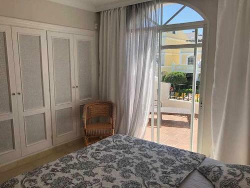 Aloha Apartamento Con Piscinas Y Parking