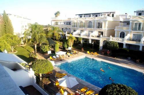 Aloha Apartamento Con Piscinas Y Parking