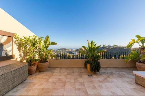 Penthouse Rental Puerto Banus