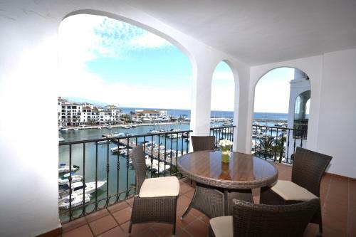 Apartamento Marina Real 252