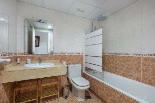 Apartamento Lovely 2 Bedroom Locrimar V Walk To Beach Rdr260