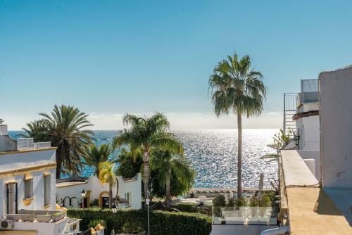 Casa La Concha - Marbellamar Beach Townhouse