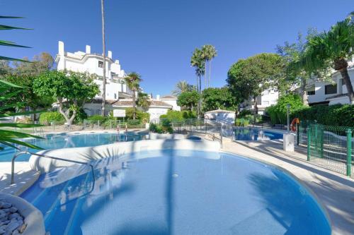 Apartamento 2033 Modern 3 Bed Large Terrace With Sun Loungers