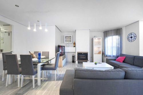Apartamento 2033 Modern 3 Bed Large Terrace With Sun Loungers
