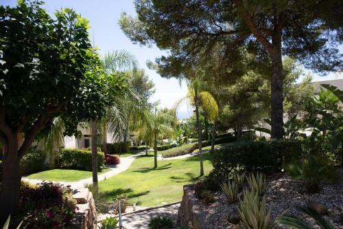 Luxurious 2 Bedroom Townhouse In Sierra Blanca