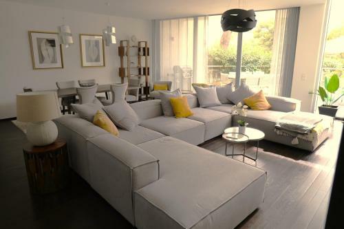 Luxurious 2 Bedroom Townhouse In Sierra Blanca