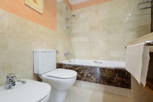 Apartamento Holiday Home With Direct Access To The Beach In Marbella