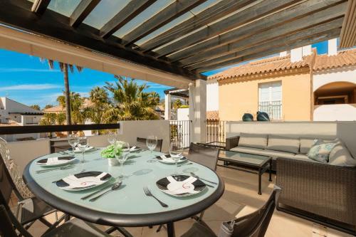 Apartamento Holiday Home With Direct Access To The Beach In Marbella