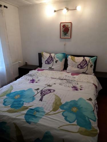 Hostal Vitanova Guest House