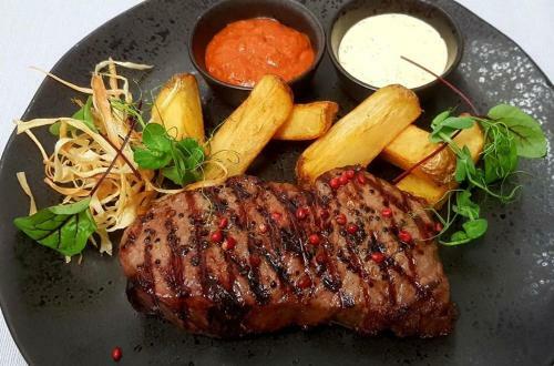 Apartamento Piano Hotel Restaurant & Pub