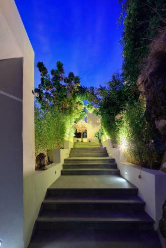 Marbella Boutique Art Hotel
