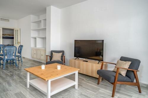 Magnificent Apartment On First Line Golf Cabopino M5