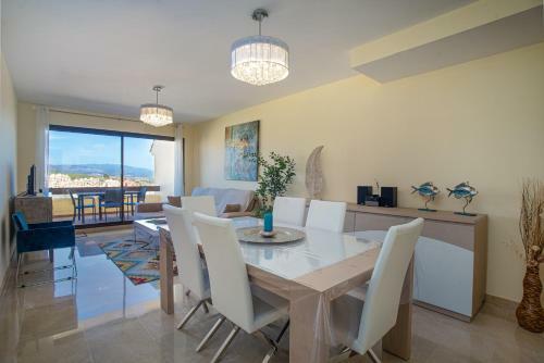 Apartamento Duquesa Village 2403
