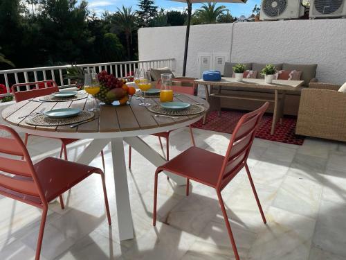 Sunlight Beach Apartment 2 Bedrooms