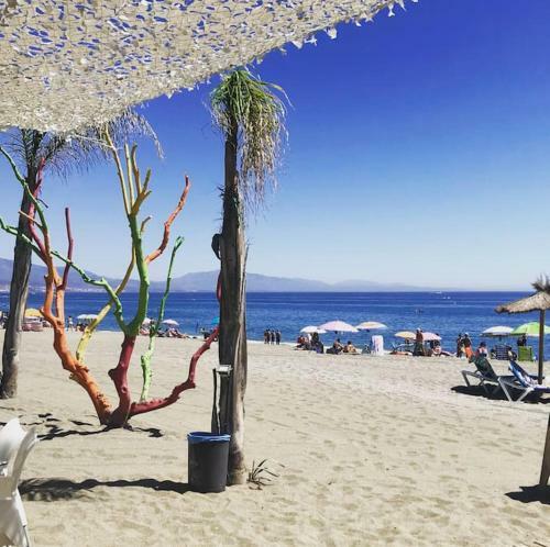 Apartamento Duquesa Suites- Superb Seaviews & Overlooking Pool