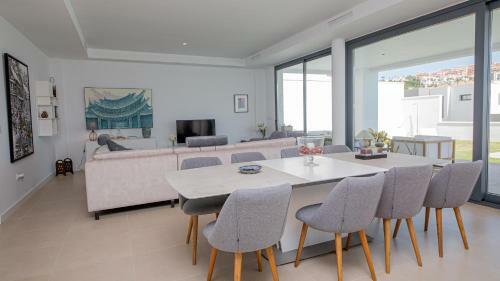 Villa Rubi, 28