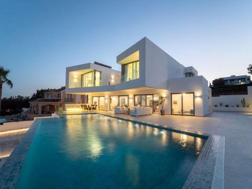 Holiday Home Villa Luz By Interhome