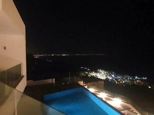 Holiday Home Villa Luz By Interhome