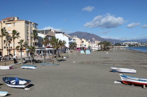 Apartamento For Beach And Golf Lovers