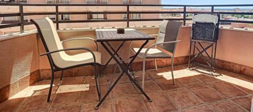 Apartamento Manilva Con Terraza Y Piscina