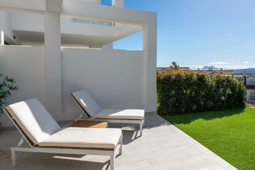 Beautiful House With Nice Jacuzzi On The Topfloor!