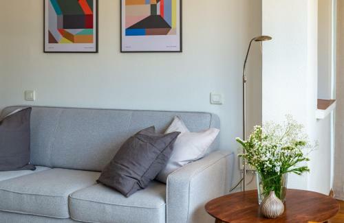 Comfortable Apartment With Terrace - Center