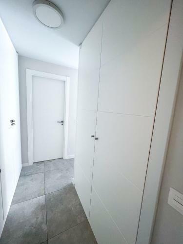 Apartment In Marbella Center With Private Parking