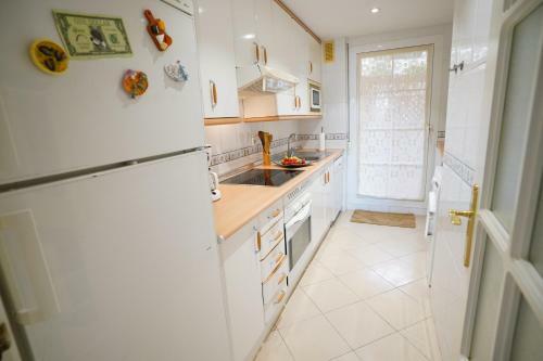 Cozy Apartment In Puerto Banus