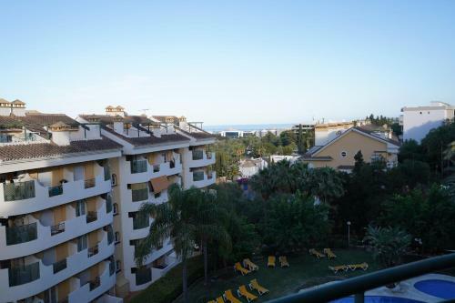 Cozy Apartment In Puerto Banus