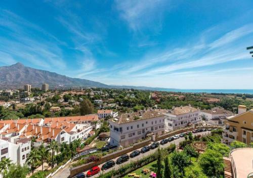 Cozy Apartment In Puerto Banus