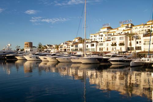 Apartamento Marbella Banus Suites - Banus Playa Rocio Beachfront Complex